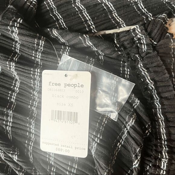 Free people girlfriend  top new with tags  size xs - Picture 11 of 15